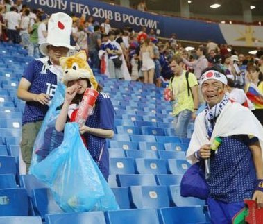德媒讽日球迷捡垃圾：柏林拟每月邀日本队来比赛以清洁城市