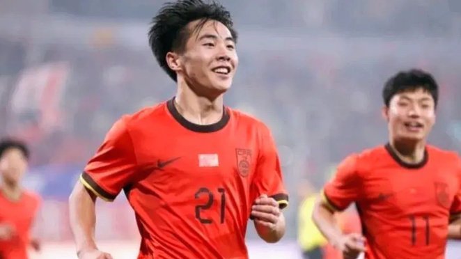 浮岛敏新训中国U17队战略 rumbo a la cancha