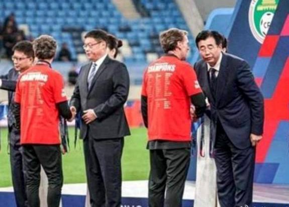 韩国足协回应国家队内讧：对造谣和网暴将采取强硬措施